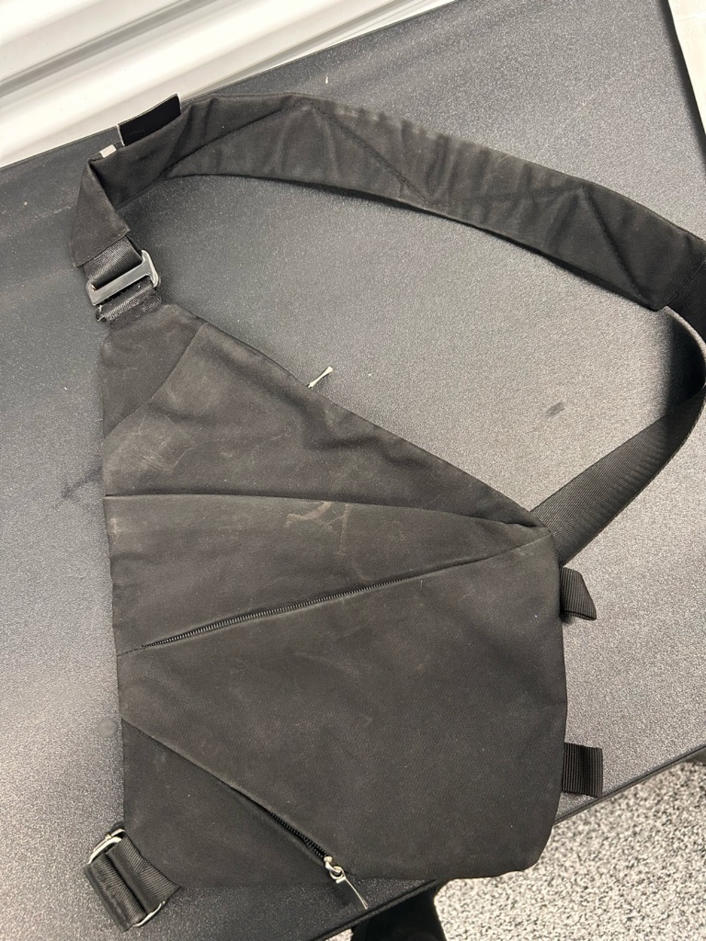 Black Men's Crossbody Sling Bag - Minimalist Everyday Carry